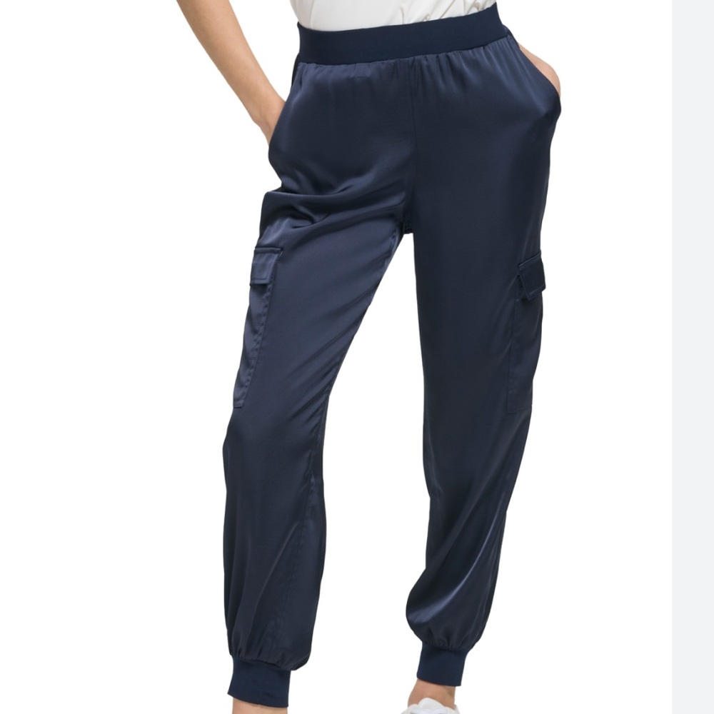 Calvin Klein Women's Dark Blue Joggers